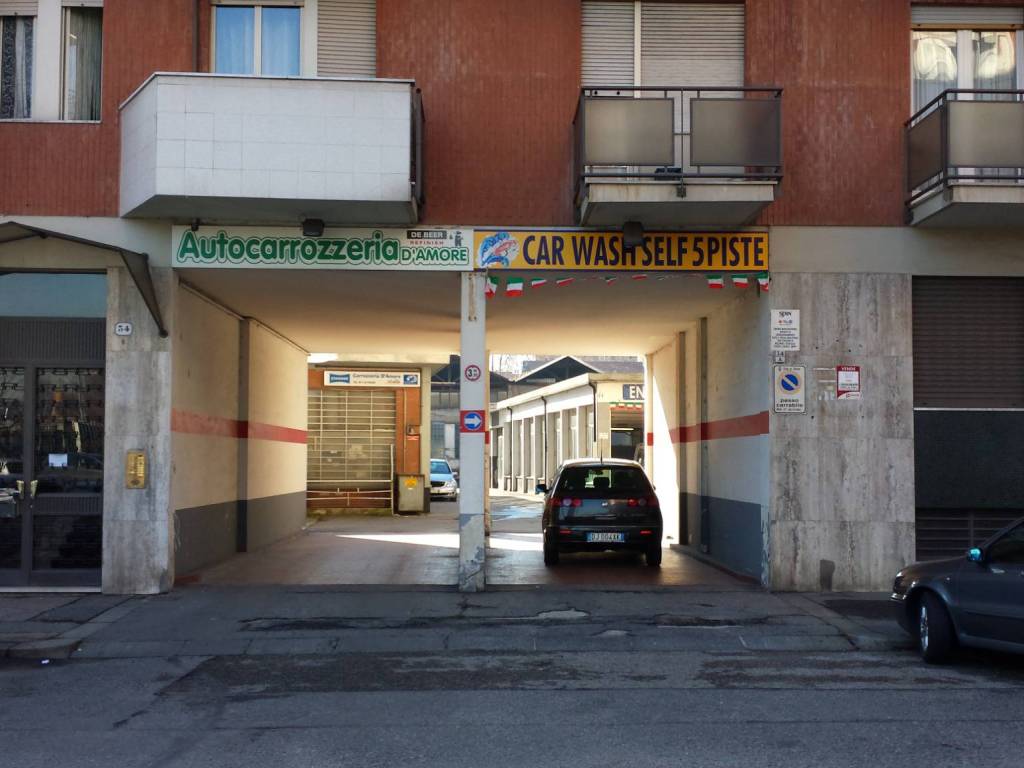 locale di sgombero in vendita a Torino in zona Millefonti