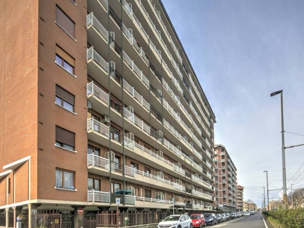 appartamento in vendita a Torino in zona Lucento