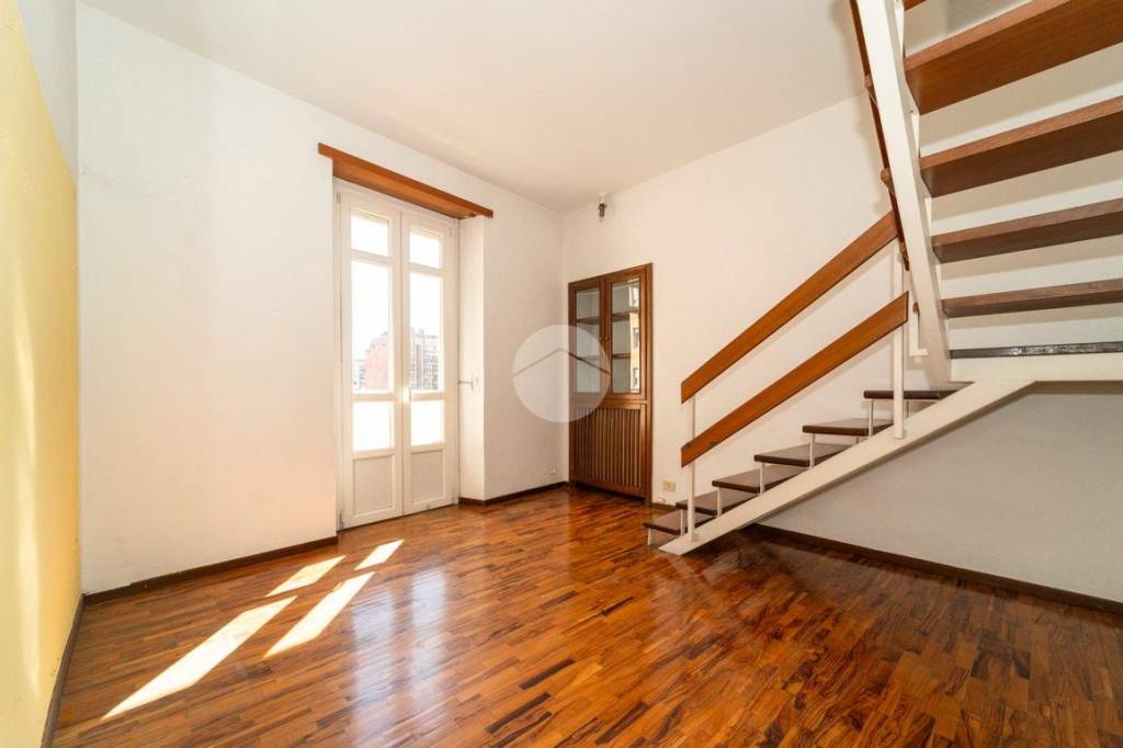 appartamento in vendita a Torino in zona Parella