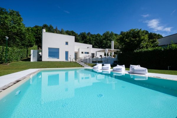 casa indipendente in vendita a Torino in zona Borgo Po