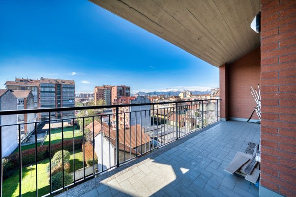 appartamento in vendita a Torino in zona Madonna di Campagna