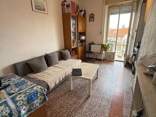 appartamento in vendita a Torino in zona Borgata Vittoria