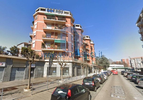 negozio in vendita a Torino in zona Filadelfia