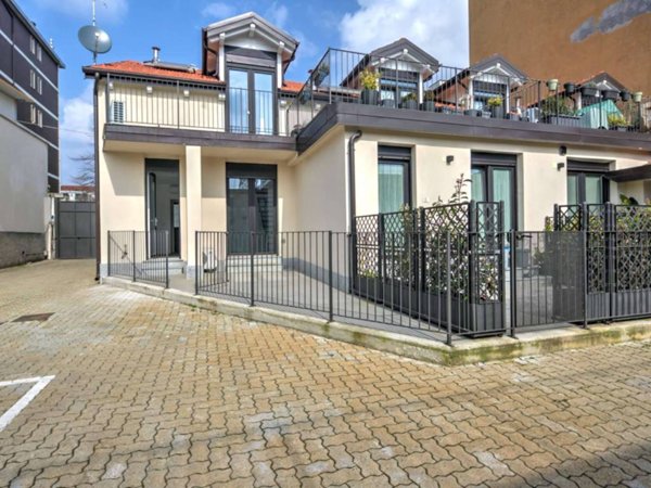 appartamento in vendita a Torino in zona Pozzo Strada