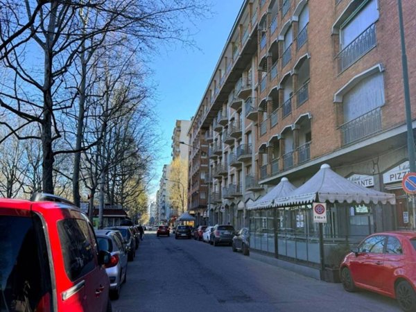 appartamento in vendita a Torino in zona Mirafiori Sud