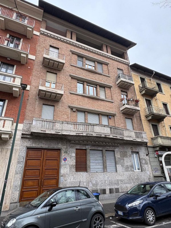 appartamento in vendita a Torino in zona Pozzo Strada