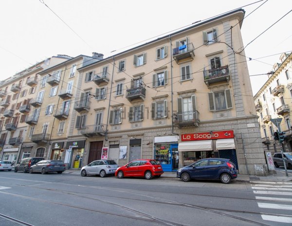 appartamento in vendita a Torino in zona San Salvario