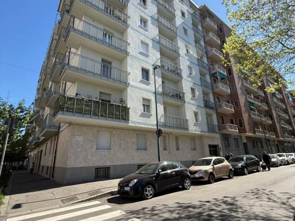 appartamento in vendita a Torino in zona Borgata Vittoria