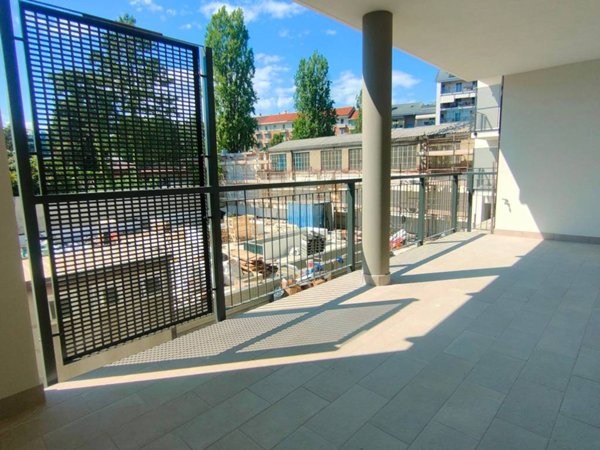 appartamento in vendita a Torino in zona Cenisia
