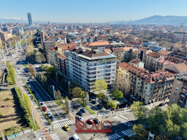 appartamento in vendita a Torino in zona Crocetta