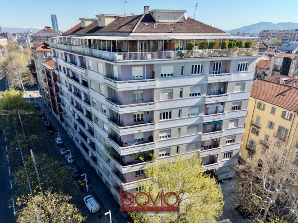 appartamento in vendita a Torino in zona Crocetta