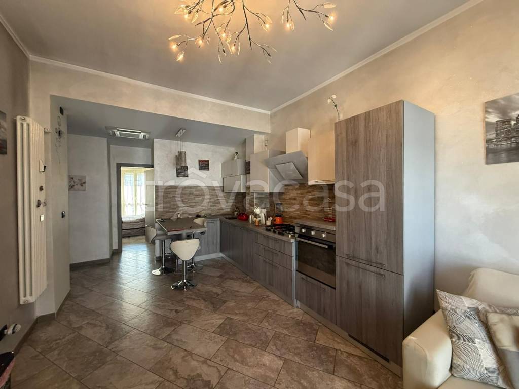 appartamento in vendita a Torino in zona Falchera