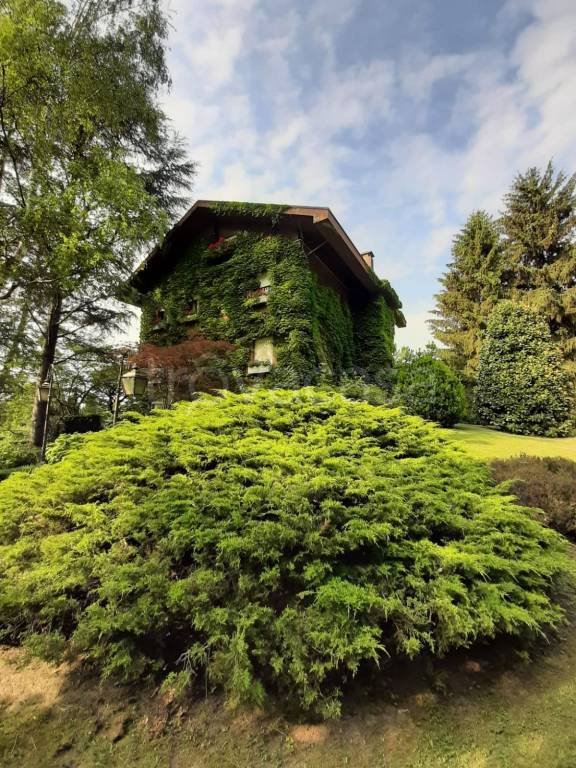appartamento in vendita a Torino in zona Val Salice