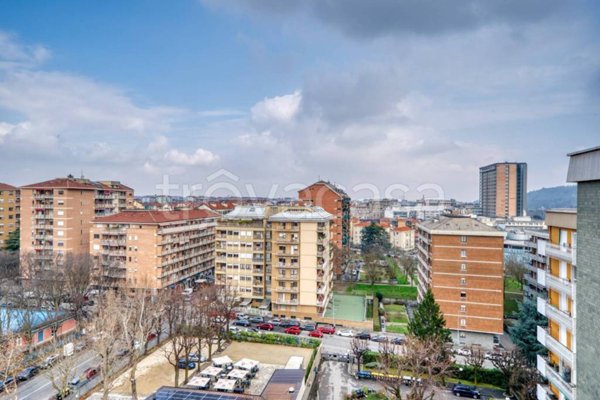 appartamento in vendita a Torino in zona Millefonti