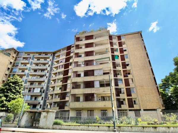 appartamento in vendita a Torino in zona Millefonti