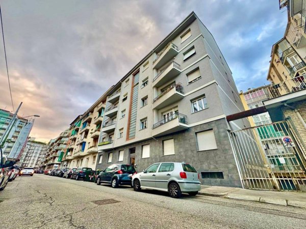 appartamento in vendita a Torino in zona Santa Rita