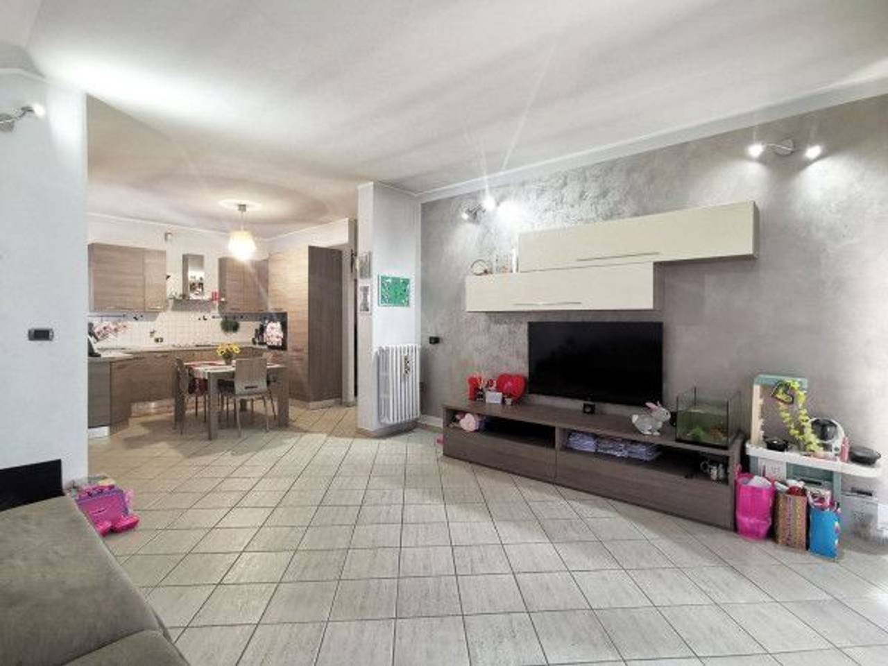 appartamento in vendita a Torino in zona Vallette