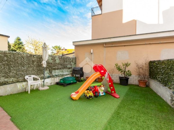 appartamento in vendita a Torino in zona Parella