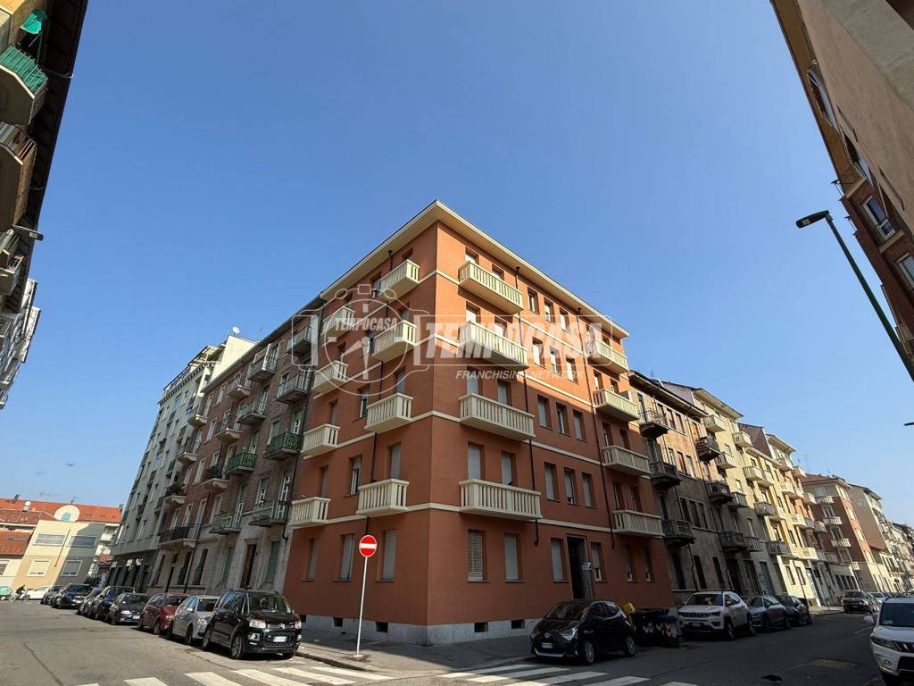 appartamento in vendita a Torino in zona Parella