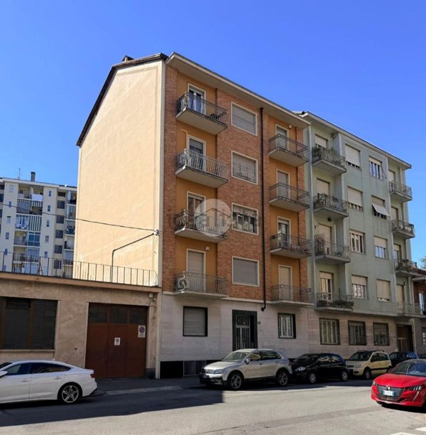 appartamento in vendita a Torino in zona Parella