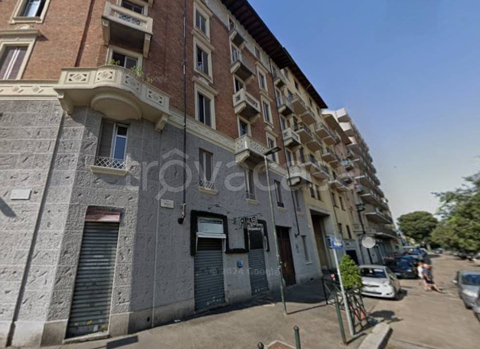 negozio in vendita a Torino in zona Millefonti