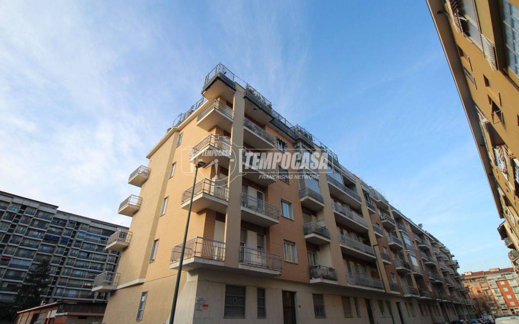 appartamento in vendita a Torino in zona Mirafiori Nord