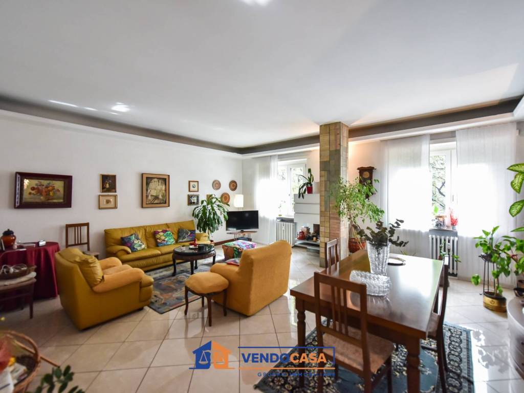 appartamento in vendita a Torino in zona Santa Rita