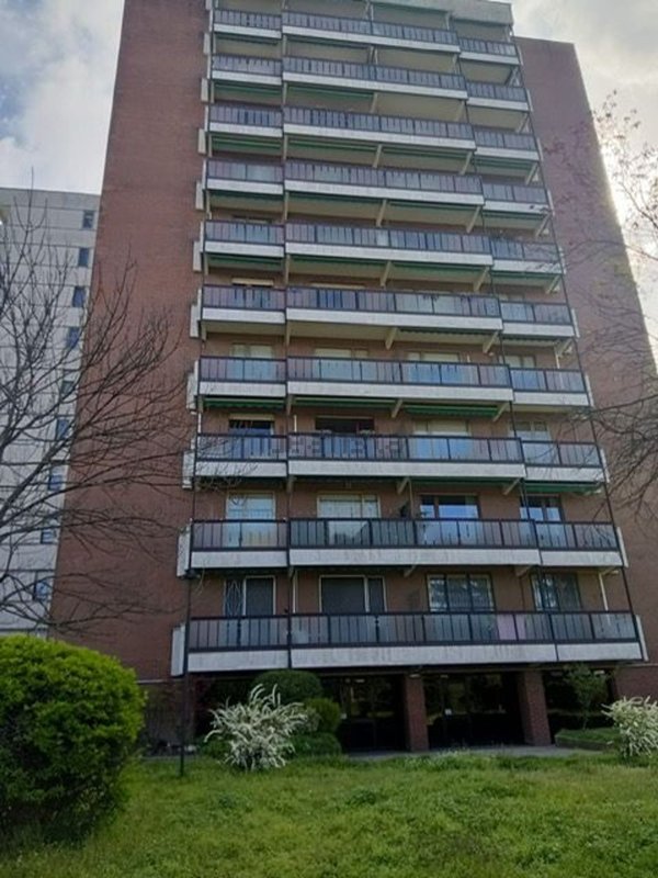 appartamento in vendita a Torino in zona Mirafiori Nord