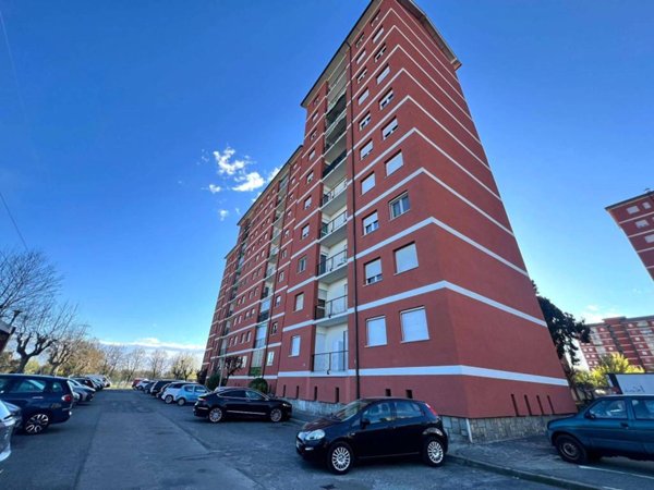 appartamento in vendita a Torino in zona Mirafiori Sud