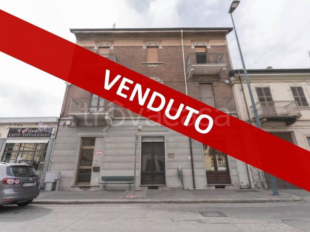 appartamento in vendita a Torino in zona Barca