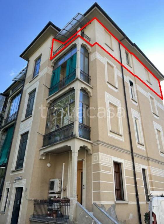 appartamento in vendita a Torino in zona Crocetta