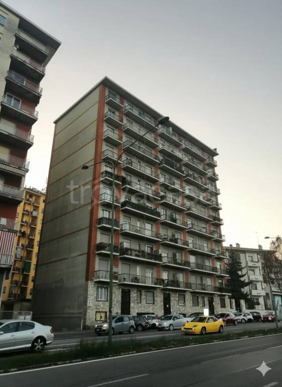 appartamento in vendita a Torino in zona Regio Parco