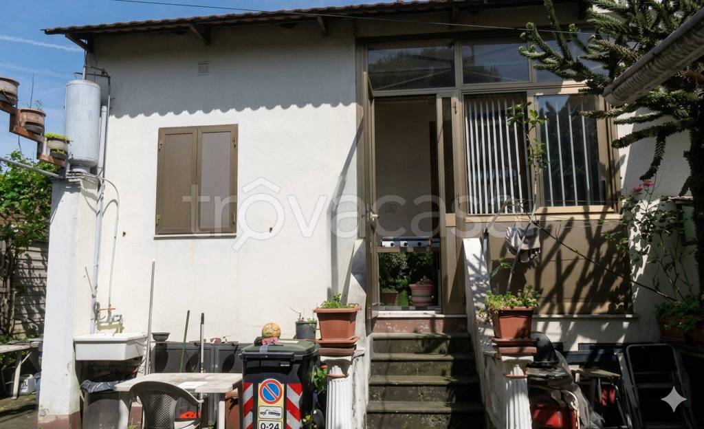 casa indipendente in vendita a Torino in zona Madonna di Campagna