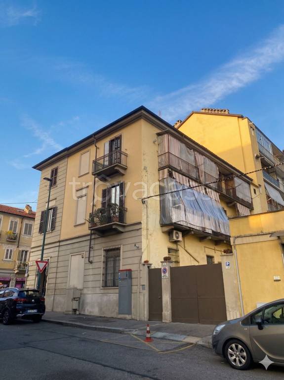 appartamento in vendita a Torino in zona Lucento
