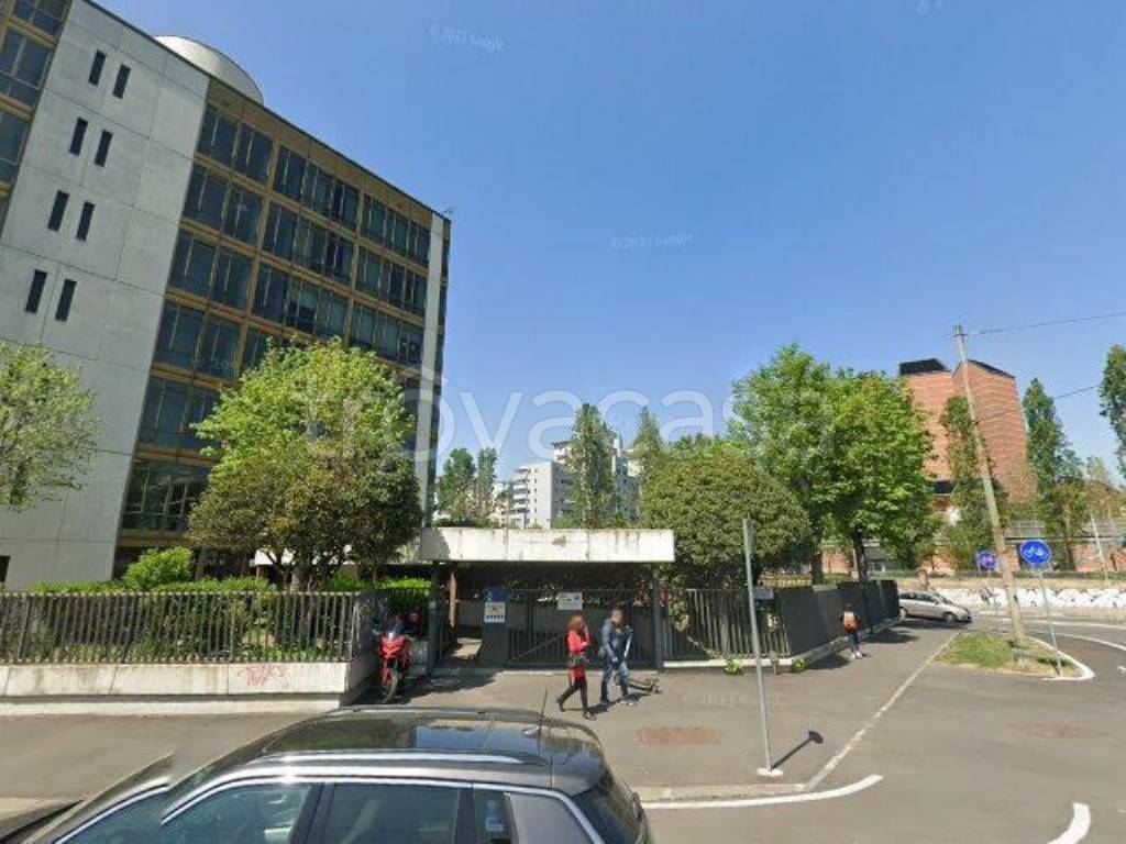 ufficio in vendita a Torino in zona Lucento