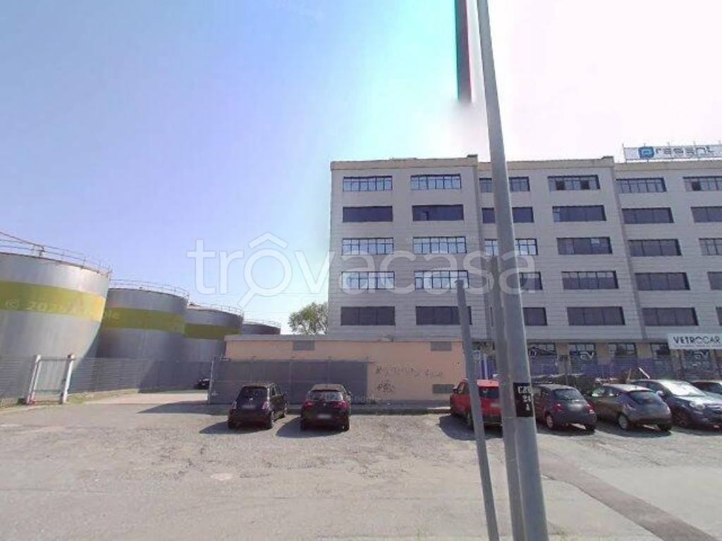 appartamento in vendita a Torino in zona Falchera