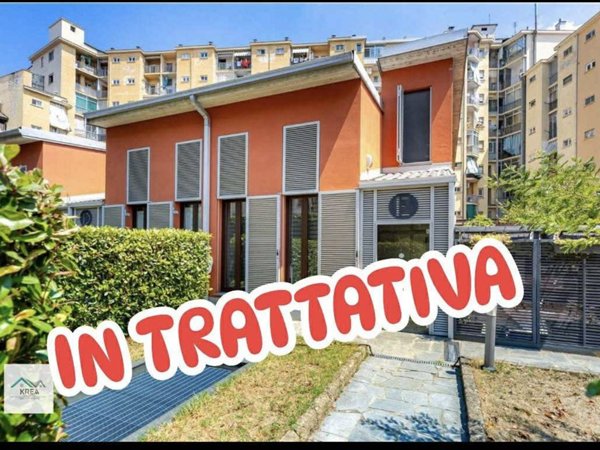 casa indipendente in vendita a Torino in zona Pozzo Strada