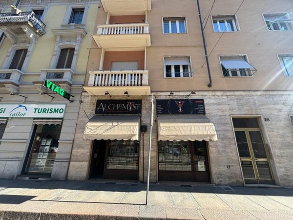 negozio in vendita a Torino in zona Campidoglio