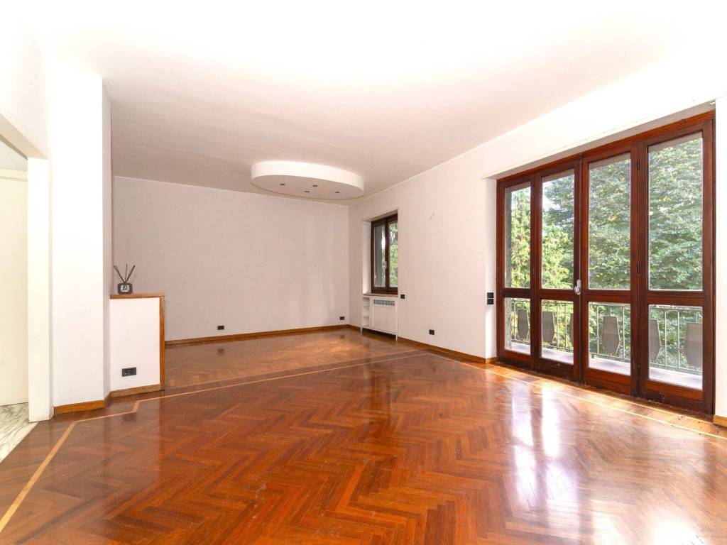 appartamento in vendita a Torino in zona Superga