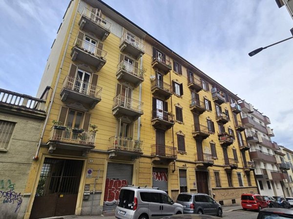 appartamento in vendita a Torino in zona Aurora