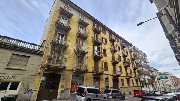 appartamento in vendita a Torino in zona Aurora
