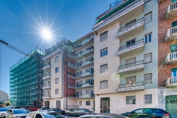 appartamento in vendita a Torino in zona Parella