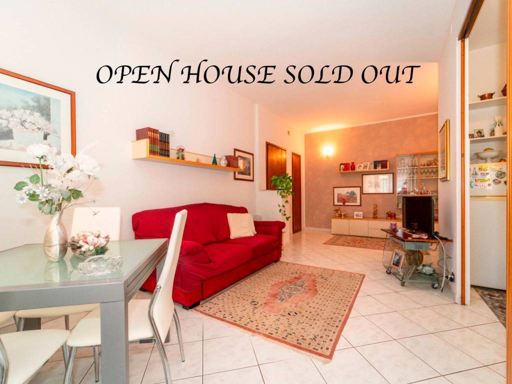 appartamento in vendita a Torino in zona Cit Turin