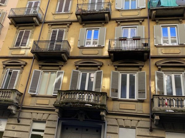 appartamento in vendita a Torino in zona Crocetta