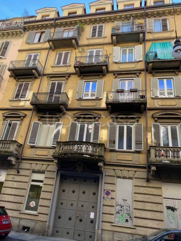appartamento in vendita a Torino in zona Crocetta