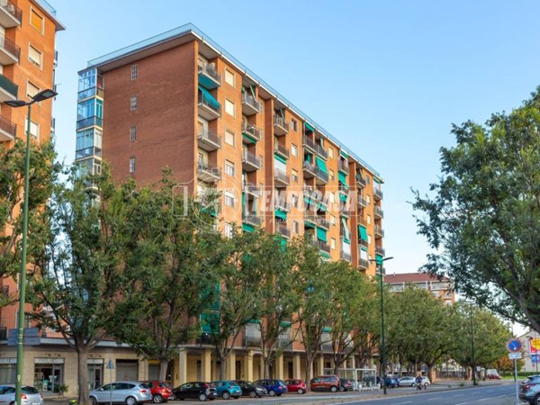 appartamento in vendita a Torino in zona Lucento
