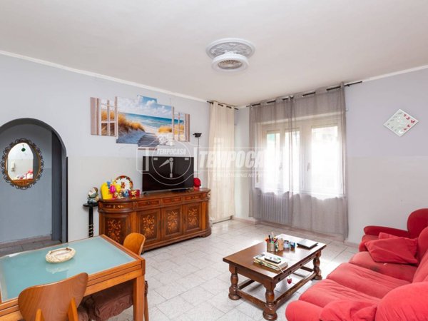 appartamento in vendita a Torino in zona Barca