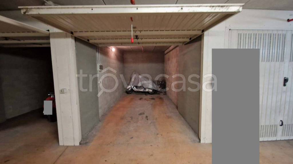 attico in vendita a Torino in zona Cit Turin