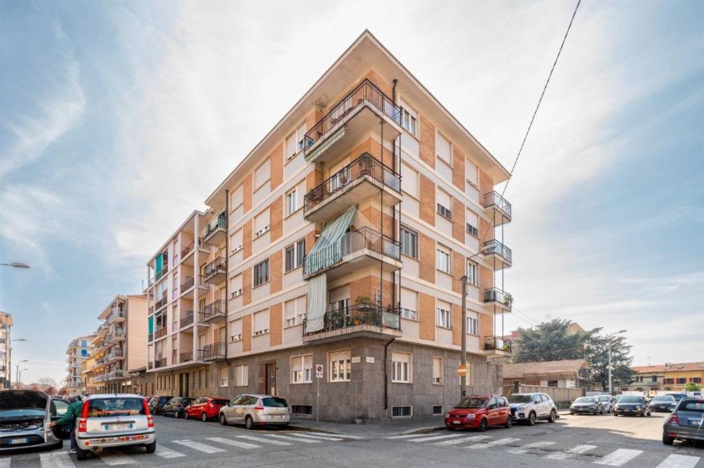 appartamento in vendita a Torino in zona Pozzo Strada