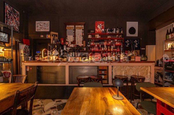 negozio in vendita a Torino in zona Regio Parco